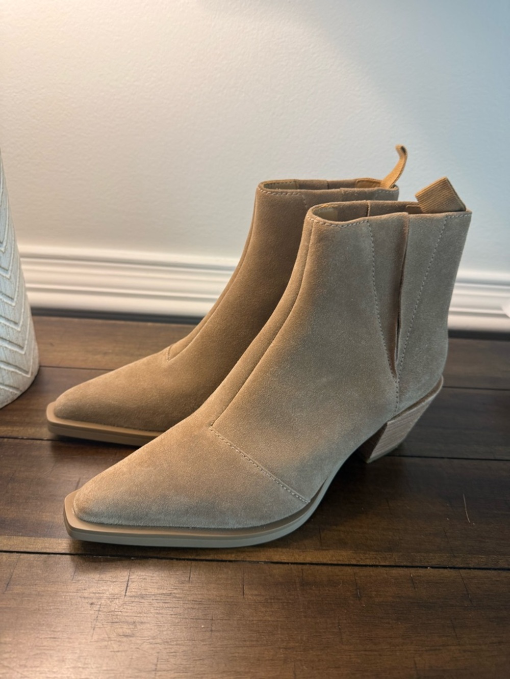 rag & bone Rover Suede Pointed Toe Ankle Boots size 36 - Picture 6 of 14
